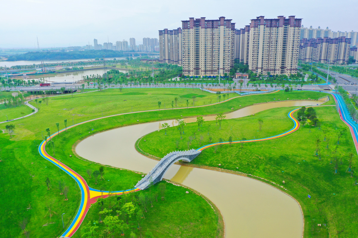鷹潭信江新區(qū)廠網(wǎng)河湖園一體化海綿城市建設(shè)項目